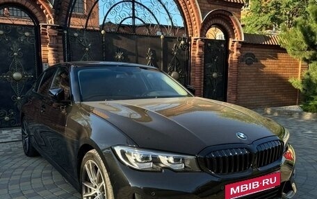 BMW 3 серия, 2021 год, 4 200 000 рублей, 2 фотография
