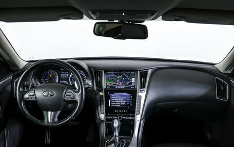 Infiniti Q50 I рестайлинг, 2016 год, 2 570 000 рублей, 18 фотография
