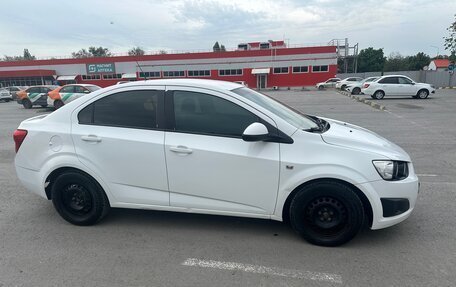 Chevrolet Aveo III, 2014 год, 750 000 рублей, 4 фотография