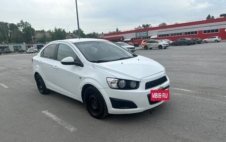 Chevrolet Aveo III, 2014 год, 750 000 рублей, 3 фотография