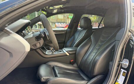 BMW 8 серия, 2019 год, 6 990 000 рублей, 13 фотография
