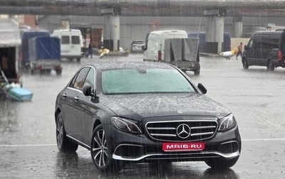 Mercedes-Benz E-Класс, 2019 год, 3 000 000 рублей, 1 фотография