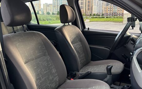 Renault Sandero I, 2012 год, 350 000 рублей, 25 фотография