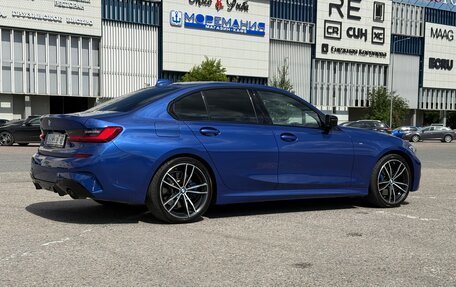 BMW 3 серия, 2019 год, 4 400 000 рублей, 3 фотография