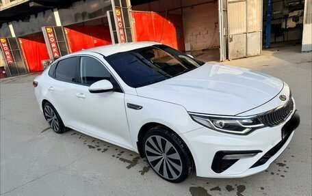 KIA Optima IV, 2019 год, 1 300 000 рублей, 3 фотография