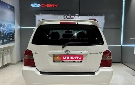 Toyota Kluger I, 2002 год, 840 000 рублей, 6 фотография
