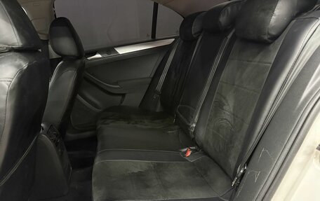 Volkswagen Jetta VI, 2012 год, 849 777 рублей, 16 фотография