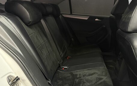 Volkswagen Jetta VI, 2012 год, 849 777 рублей, 17 фотография