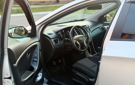 Hyundai i30 II рестайлинг, 2014 год, 750 000 рублей, 16 фотография