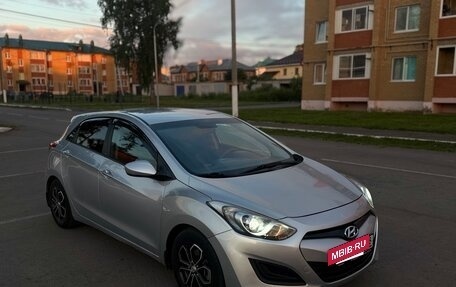 Hyundai i30 II рестайлинг, 2014 год, 750 000 рублей, 20 фотография