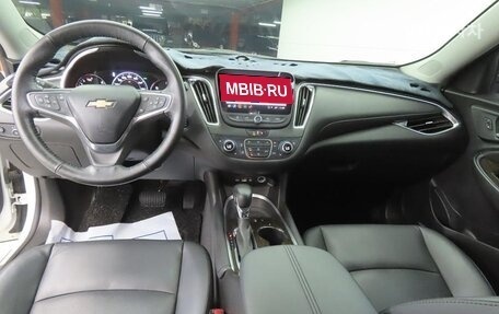 Chevrolet Malibu IX, 2022 год, 1 185 000 рублей, 7 фотография