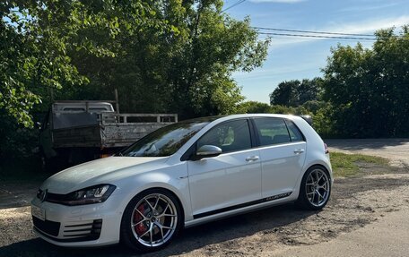 Volkswagen Golf GTI VII, 2014 год, 2 150 000 рублей, 4 фотография