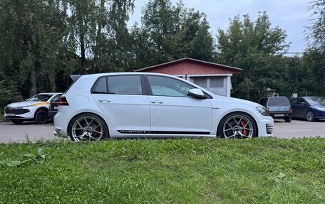 Volkswagen Golf GTI VII, 2014 год, 2 150 000 рублей, 5 фотография