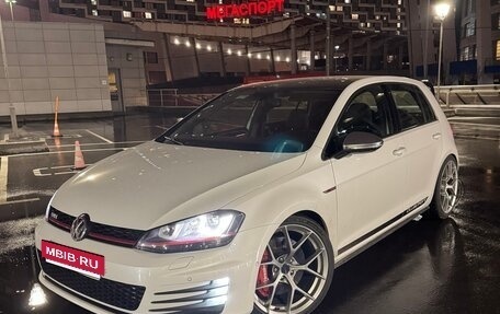 Volkswagen Golf GTI VII, 2014 год, 2 150 000 рублей, 3 фотография