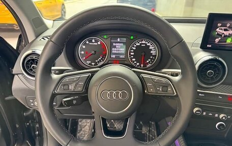 Audi Q2 I, 2022 год, 1 800 000 рублей, 7 фотография