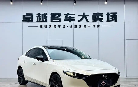 Mazda 3, 2022 год, 1 250 000 рублей, 3 фотография