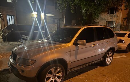 BMW X5, 2004 год, 910 000 рублей, 6 фотография