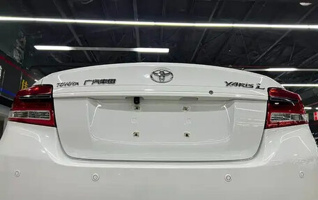 Toyota Yaris XP150 рестайлинг, 2022 год, 1 240 000 рублей, 12 фотография
