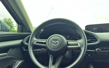 Mazda 3, 2022 год, 1 160 000 рублей, 10 фотография