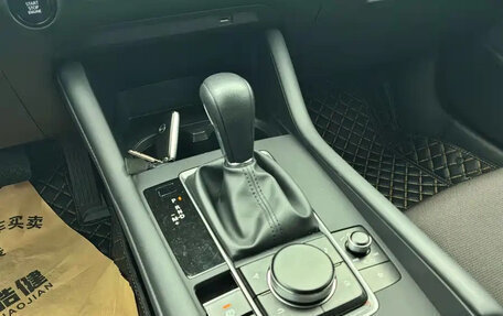 Mazda 3, 2022 год, 1 160 000 рублей, 12 фотография