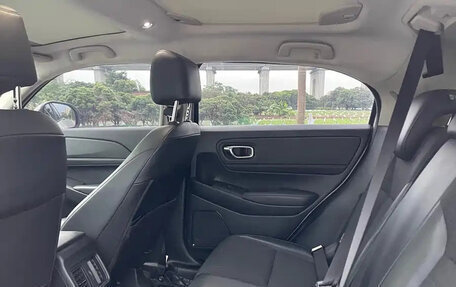 Honda Vezel, 2023 год, 1 415 000 рублей, 12 фотография