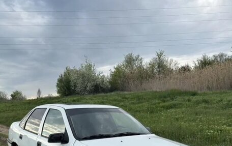 Opel Vectra A, 1991 год, 120 000 рублей, 2 фотография