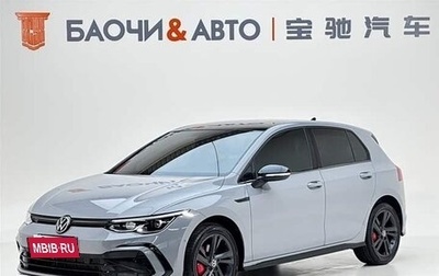 Volkswagen Golf VIII, 2023 год, 1 900 000 рублей, 1 фотография