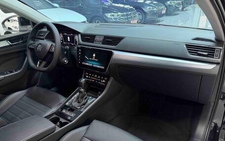 Skoda Superb III рестайлинг, 2022 год, 1 876 000 рублей, 8 фотография