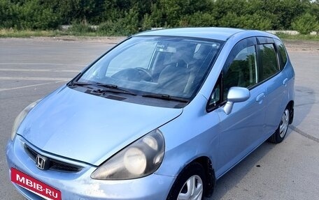 Honda Fit III, 2001 год, 320 000 рублей, 3 фотография