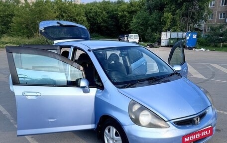 Honda Fit III, 2001 год, 320 000 рублей, 11 фотография