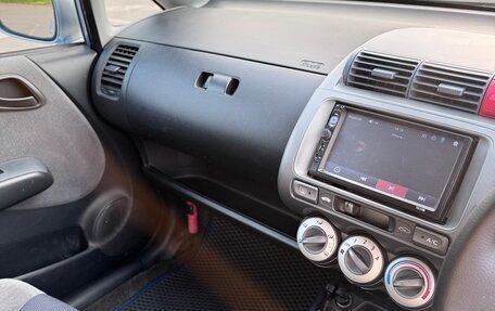 Honda Fit III, 2001 год, 320 000 рублей, 29 фотография