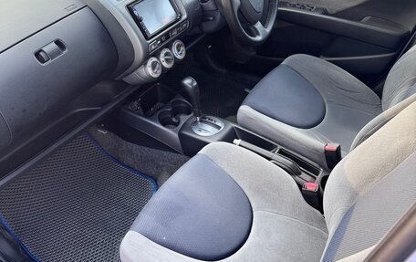 Honda Fit III, 2001 год, 320 000 рублей, 32 фотография