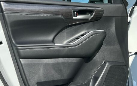 Toyota Highlander, 2026 год, 5 450 000 рублей, 22 фотография