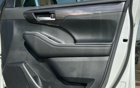 Toyota Highlander, 2026 год, 5 450 000 рублей, 25 фотография