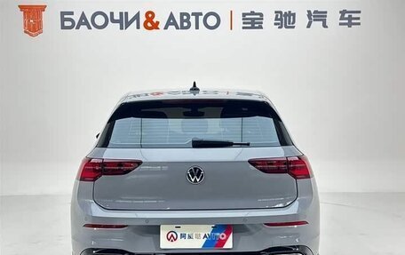 Volkswagen Golf VIII, 2023 год, 1 900 000 рублей, 7 фотография
