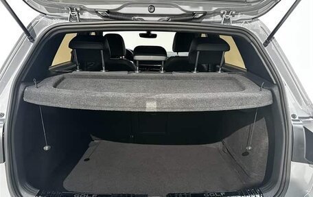 Volkswagen Golf VIII, 2023 год, 1 900 000 рублей, 20 фотография