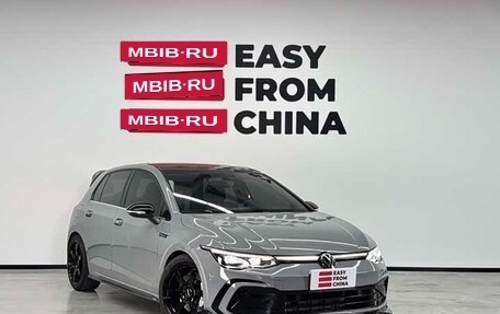 Volkswagen Golf VIII, 2023 год, 1 980 000 рублей, 4 фотография