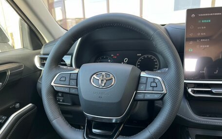 Toyota Highlander, 2026 год, 5 450 000 рублей, 19 фотография
