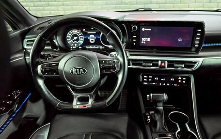 KIA K5, 2021 год, 2 600 000 рублей, 17 фотография