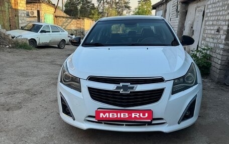 Chevrolet Cruze II, 2011 год, 646 000 рублей, 10 фотография