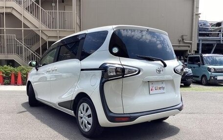 Toyota Sienta II, 2019 год, 1 100 000 рублей, 3 фотография