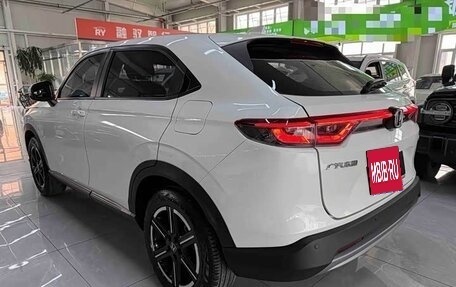 Honda Vezel, 2022 год, 1 790 000 рублей, 6 фотография