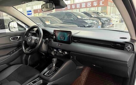 Honda Vezel, 2022 год, 1 790 000 рублей, 18 фотография