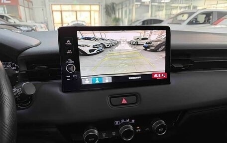 Honda Vezel, 2022 год, 1 790 000 рублей, 13 фотография