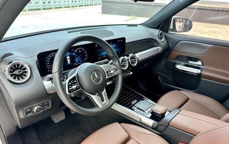 Mercedes-Benz GLB, 2023 год, 2 199 003 рублей, 12 фотография
