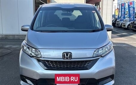 Honda Freed II, 2022 год, 1 463 787 рублей, 2 фотография