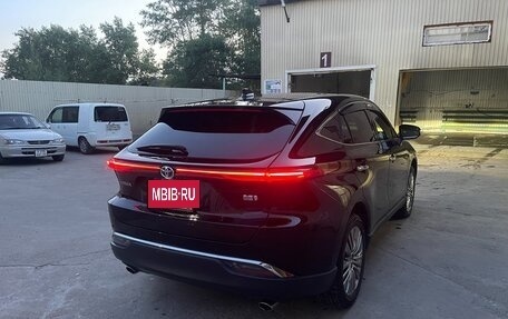 Toyota Harrier, 2021 год, 3 750 000 рублей, 5 фотография