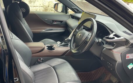 Toyota Harrier, 2021 год, 3 750 000 рублей, 24 фотография