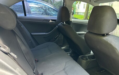 Volkswagen Jetta VI, 2014 год, 640 000 рублей, 8 фотография