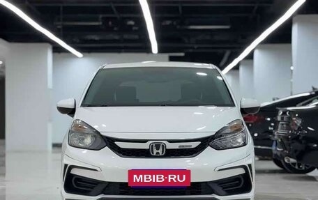 Honda Fit, 2023 год, 1 020 000 рублей, 2 фотография